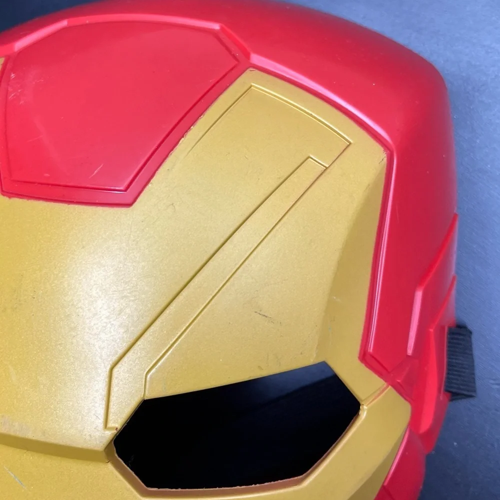 Marvel Iron Man Children’s Hard Plastic Halloween Mask - Red Black and‎ Gold